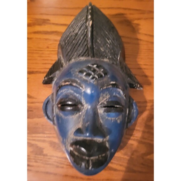 Punu Lumbo Maiden Spirit Mask African Gabon - Picture 1 of 9
